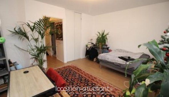 Logement tudiant Studio à Montigny le Bretonneux (78180)