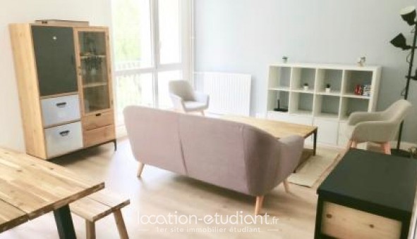 Logement tudiant Studio à Montigny le Bretonneux (78180)