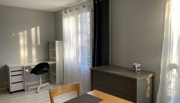 Logement tudiant Studio à Montigny le Bretonneux (78180)