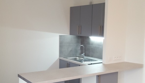 Logement tudiant Studio à Montigny le Bretonneux (78180)