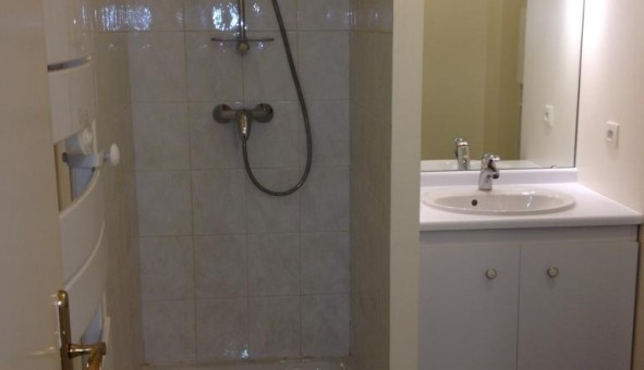 Logement tudiant Studio à Montigny le Bretonneux (78180)
