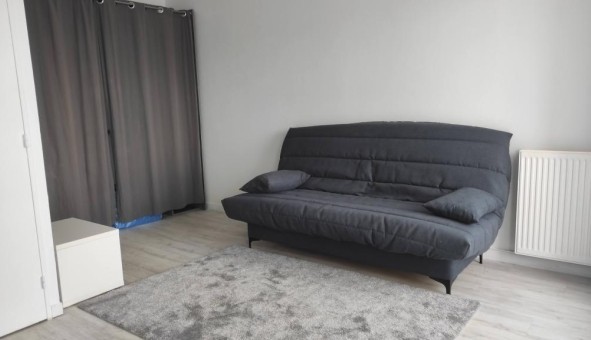 Logement tudiant Studio à Montigny le Bretonneux (78180)