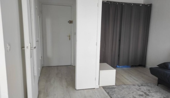 Logement tudiant Studio à Montigny le Bretonneux (78180)
