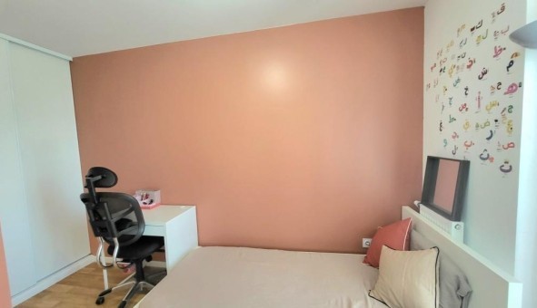 Logement tudiant Studio à Montigny le Bretonneux (78180)