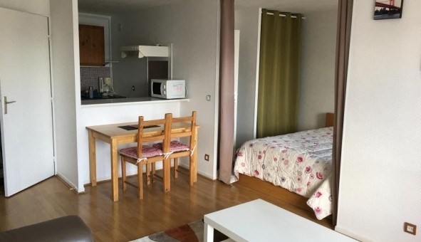 Logement tudiant Studio à Montigny le Bretonneux (78180)
