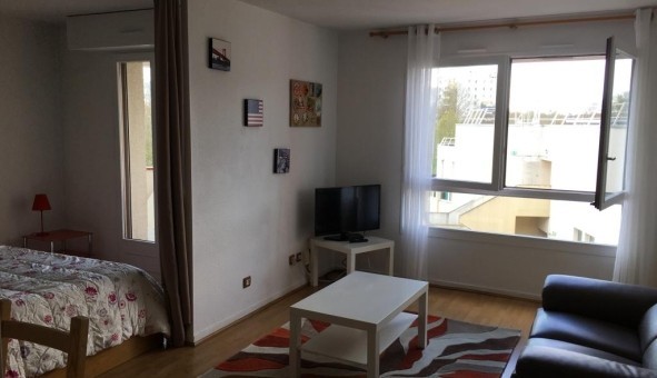 Logement tudiant Studio à Montigny le Bretonneux (78180)