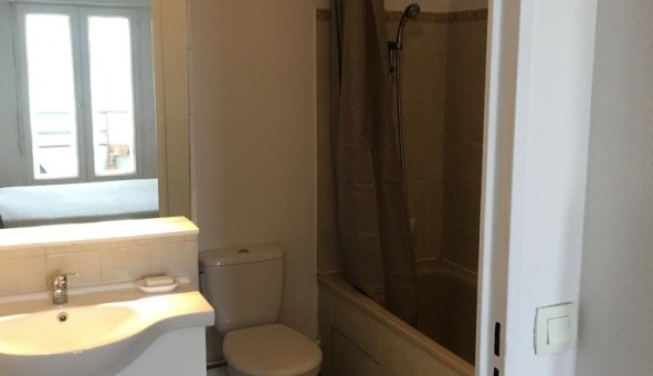 Logement tudiant Studio à Montigny le Bretonneux (78180)