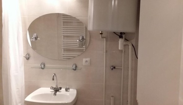 Logement �tudiant Studio &agrave; Montigny le Bretonneux (78180)