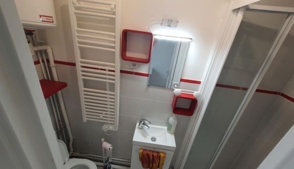 Logement �tudiant Studio &agrave; Montigny le Bretonneux (78180)