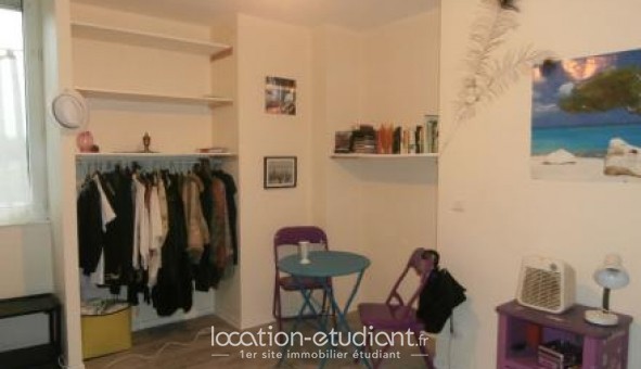 Logement tudiant Studio à Montluon (03100)