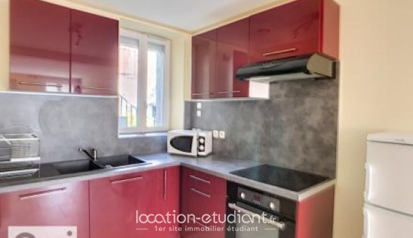 Logement tudiant Studio à Montluon (03100)