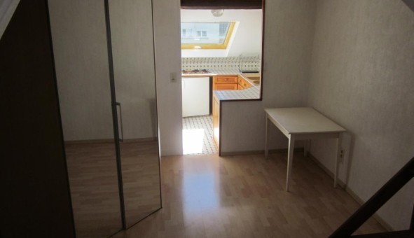Logement tudiant Studio à Montluon (03100)