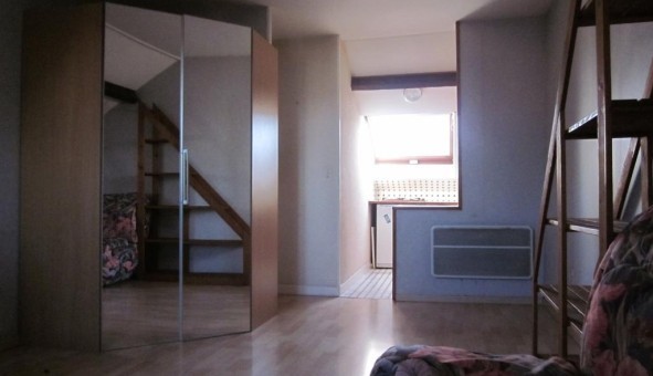 Logement tudiant Studio à Montluon (03100)