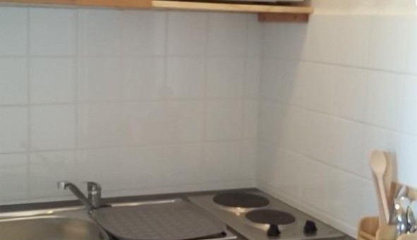 Logement tudiant Studio à Montluon (03100)