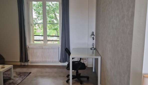 Logement tudiant Studio à Montluon (03100)