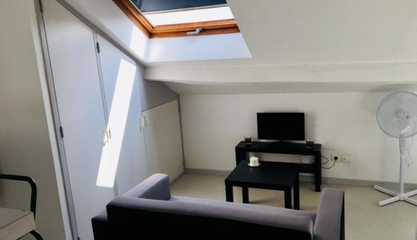 Logement �tudiant Studio &agrave; Montlu�on (03100)