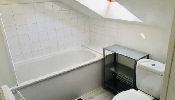 Logement �tudiant Studio &agrave; Montlu�on (03100)
