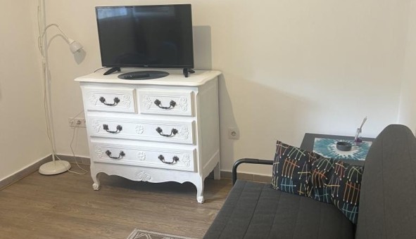 Logement tudiant Location Studio Vide Montmorency (95160)