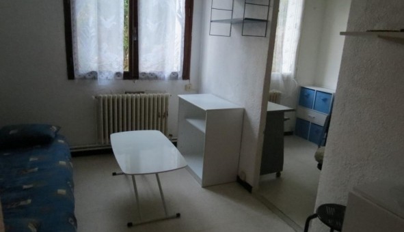 Logement tudiant Location Studio Vide Montpellier (34080)