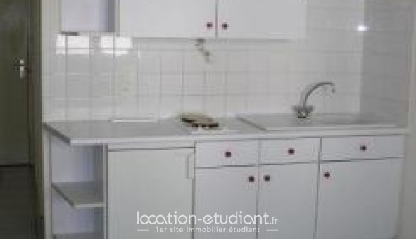Logement tudiant Studio à Montral la Cluse (01460)