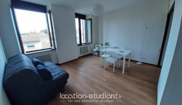 Logement tudiant Location Studio Vide Montrjeau (31210)