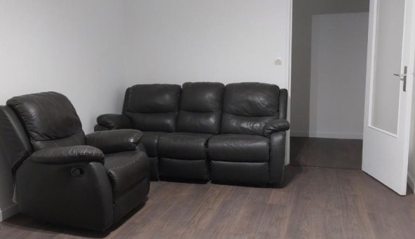 Logement tudiant Location Studio Vide Montreuil (93100)