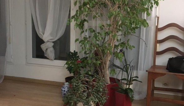 Logement tudiant Studio à Montreuil (93100)