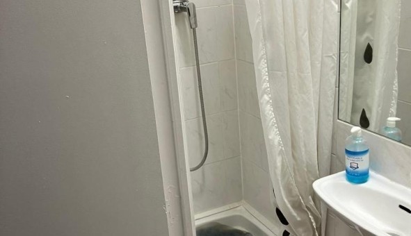 Logement tudiant Studio à Montreuil (93100)