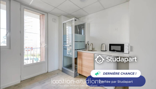 Logement étudiant Studio &agrave; Montreuil (93100)