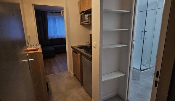 Logement �tudiant Studio &agrave; Montreuil (93100)