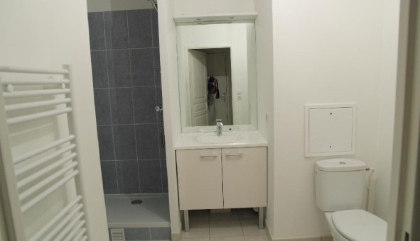 Logement �tudiant Studio &agrave; Montreuil (93100)