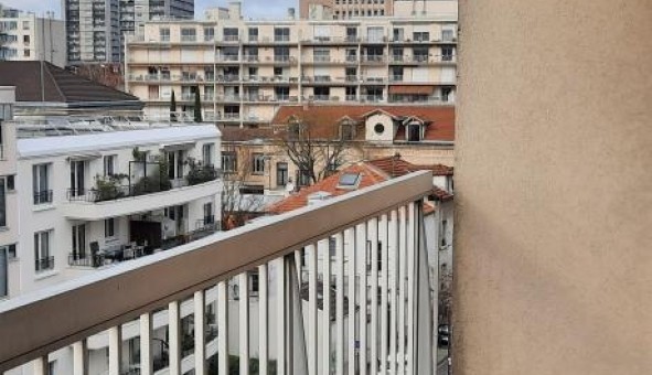 Logement �tudiant Studio &agrave; Montreuil (93100)