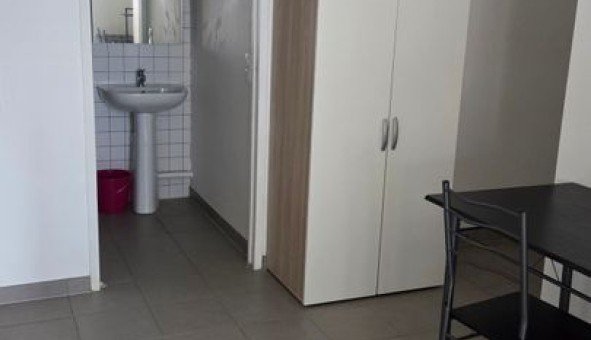 Logement �tudiant Studio &agrave; Montreuil (93100)