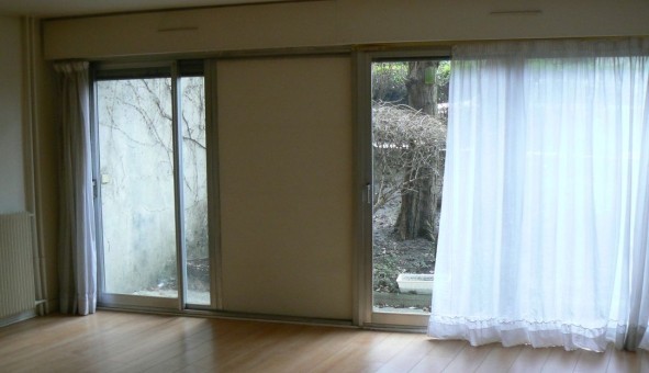 Logement �tudiant Studio &agrave; Montreuil (93100)