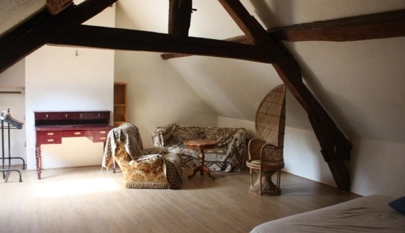 Logement �tudiant Studio &agrave; Montreuil (93100)
