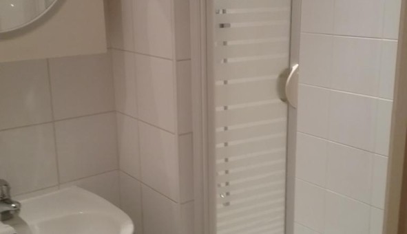 Logement tudiant Location Studio Vide Montrouge (92120)