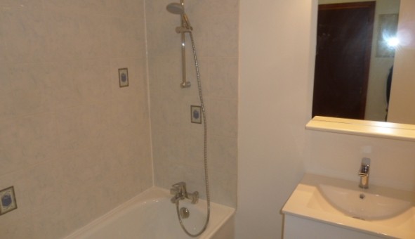 Logement �tudiant Studio &agrave; Montrouge (92120)