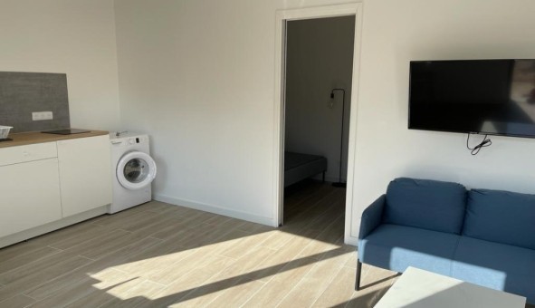 Logement tudiant Location Studio Vide Morangis (91420)