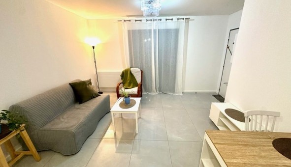 Logement �tudiant Studio &agrave; Morsang sur Seine (91250)