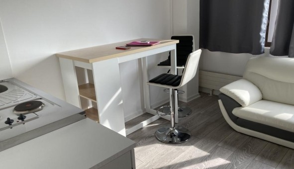 Logement étudiant Studio à Mouilleron le Captif (85000)