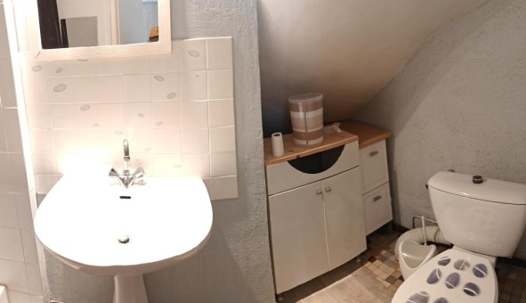 Logement �tudiant Studio &agrave; Mouilleron le Captif (85000)