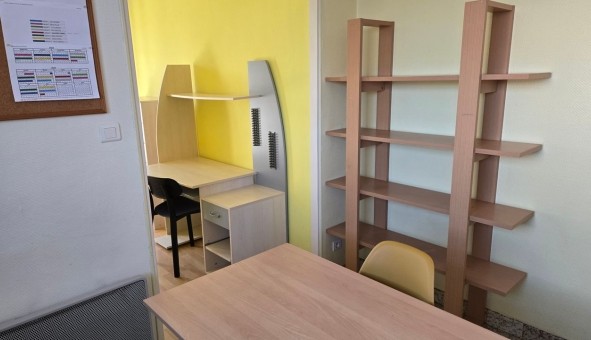 Logement �tudiant Studio &agrave; Mouilleron le Captif (85000)