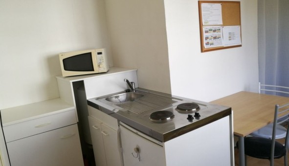 Logement �tudiant Studio &agrave; Mouilleron le Captif (85000)