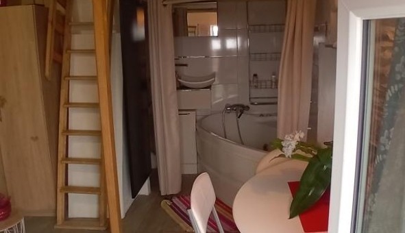 Logement tudiant Location Studio Vide Mrs Erign (49130)