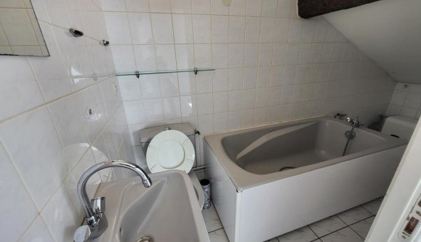 Logement tudiant Studio à Nancy (54100)