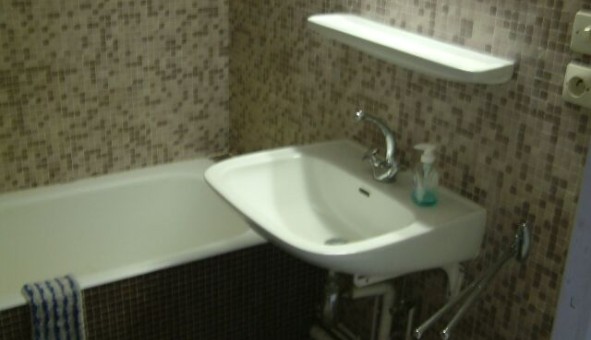 Logement tudiant Studio à Nancy (54100)