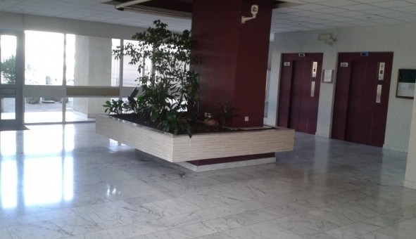 Logement tudiant Location Studio Vide Nancy (54100)