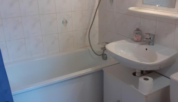 Logement tudiant Location Studio Vide Nancy (54100)