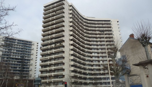 Logement tudiant Studio à Nancy (54100)