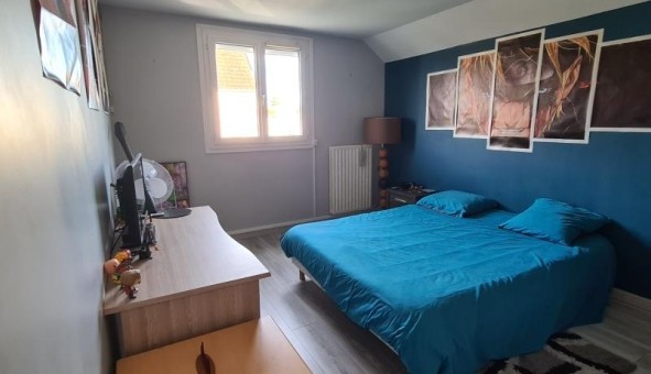 Logement tudiant Location Studio Vide Nandy (77176)
